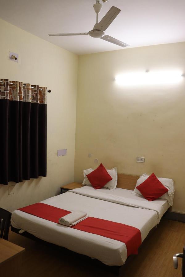 Hotel Chandra Jamshedpur Extérieur photo