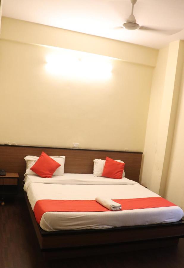Hotel Chandra Jamshedpur Extérieur photo