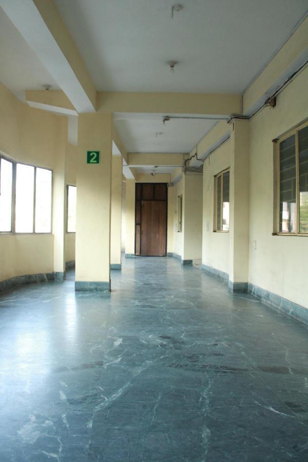 Hotel Chandra Jamshedpur Extérieur photo