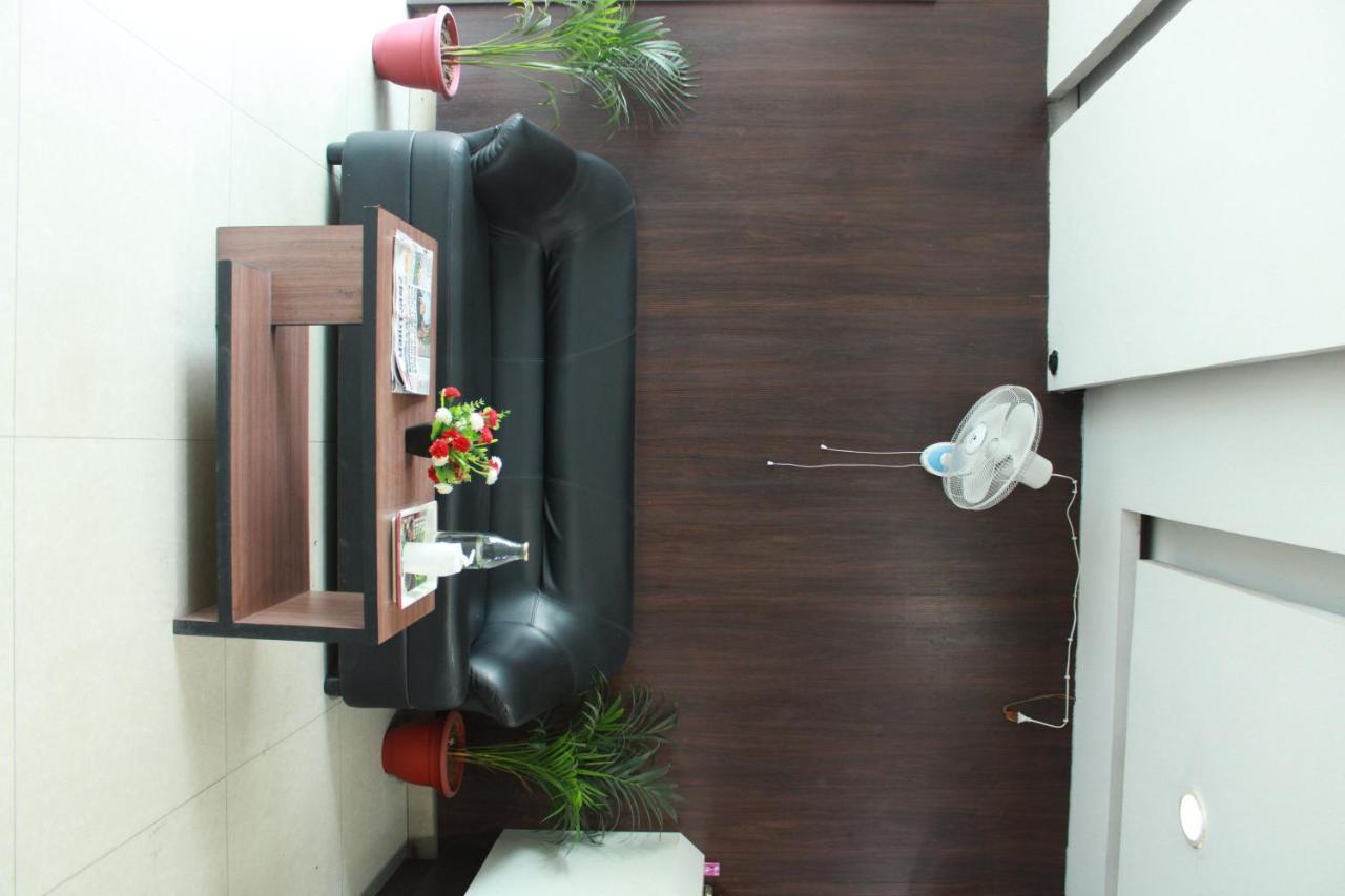 Hotel Chandra Jamshedpur Extérieur photo